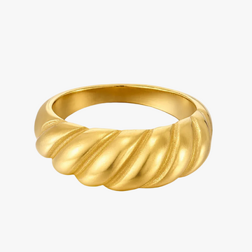 Elegant 22K Gold Women’s Classic Ring